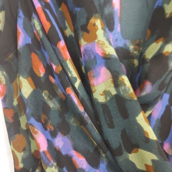 Cabi Faux Wrap Sleeveless Top Blouse Abstract Watercolor XS #3077 - Picture 5 of 7